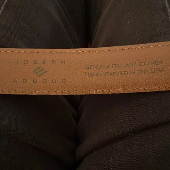 Joseph Abboud Men’s Brown Italian Leather Belt Brushed Distressed Brass Buckle - Picture 9 of 16